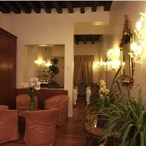 hotel-locanda-canal-venice.hotelslidodijesolo.com/